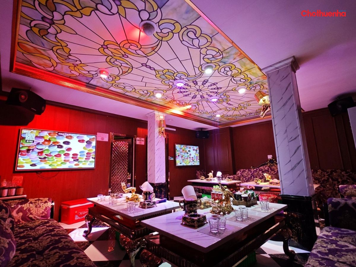 Prince KTV với dàn âm thanh hiện đại 