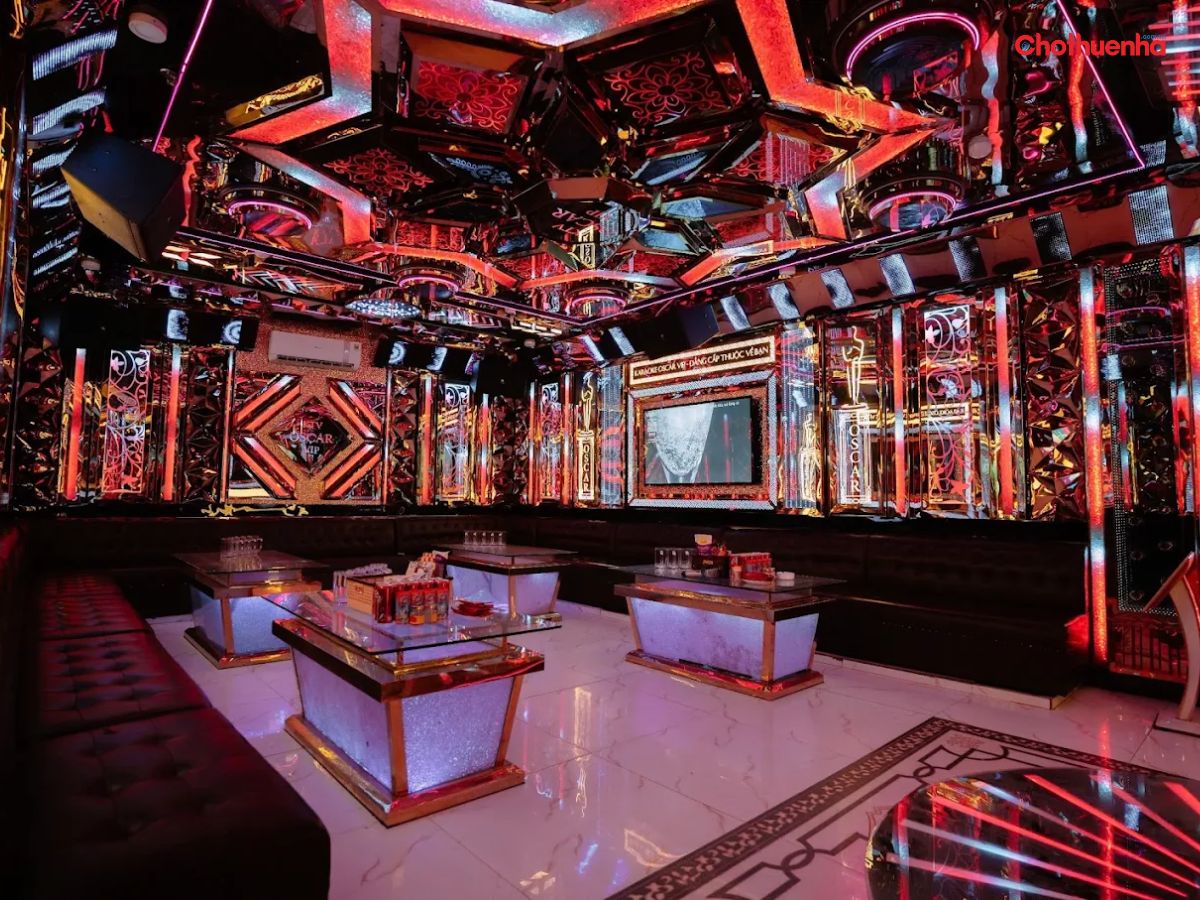 Phòng karaoke tại Oscar Thủ Đức