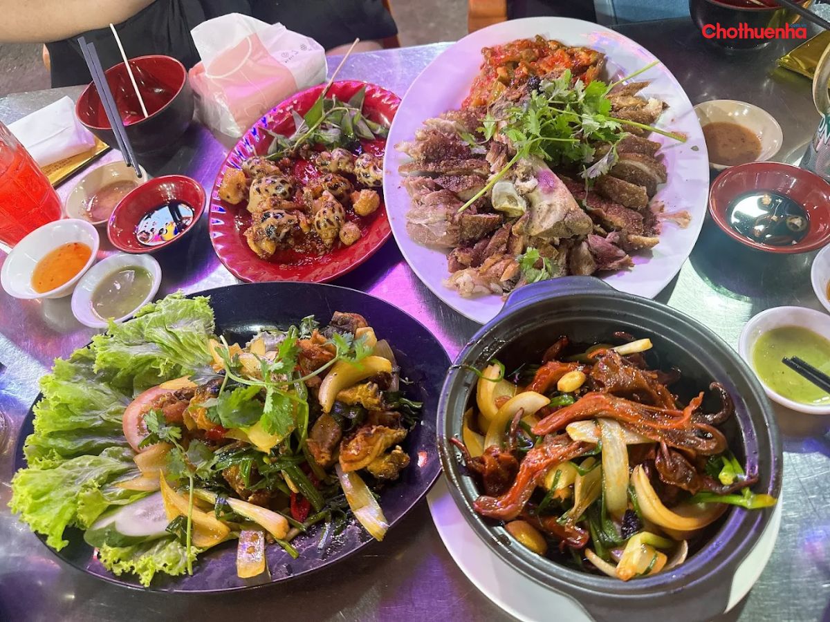 Đa dạng ẩm thực tại Quán nhậu Tân Hồ