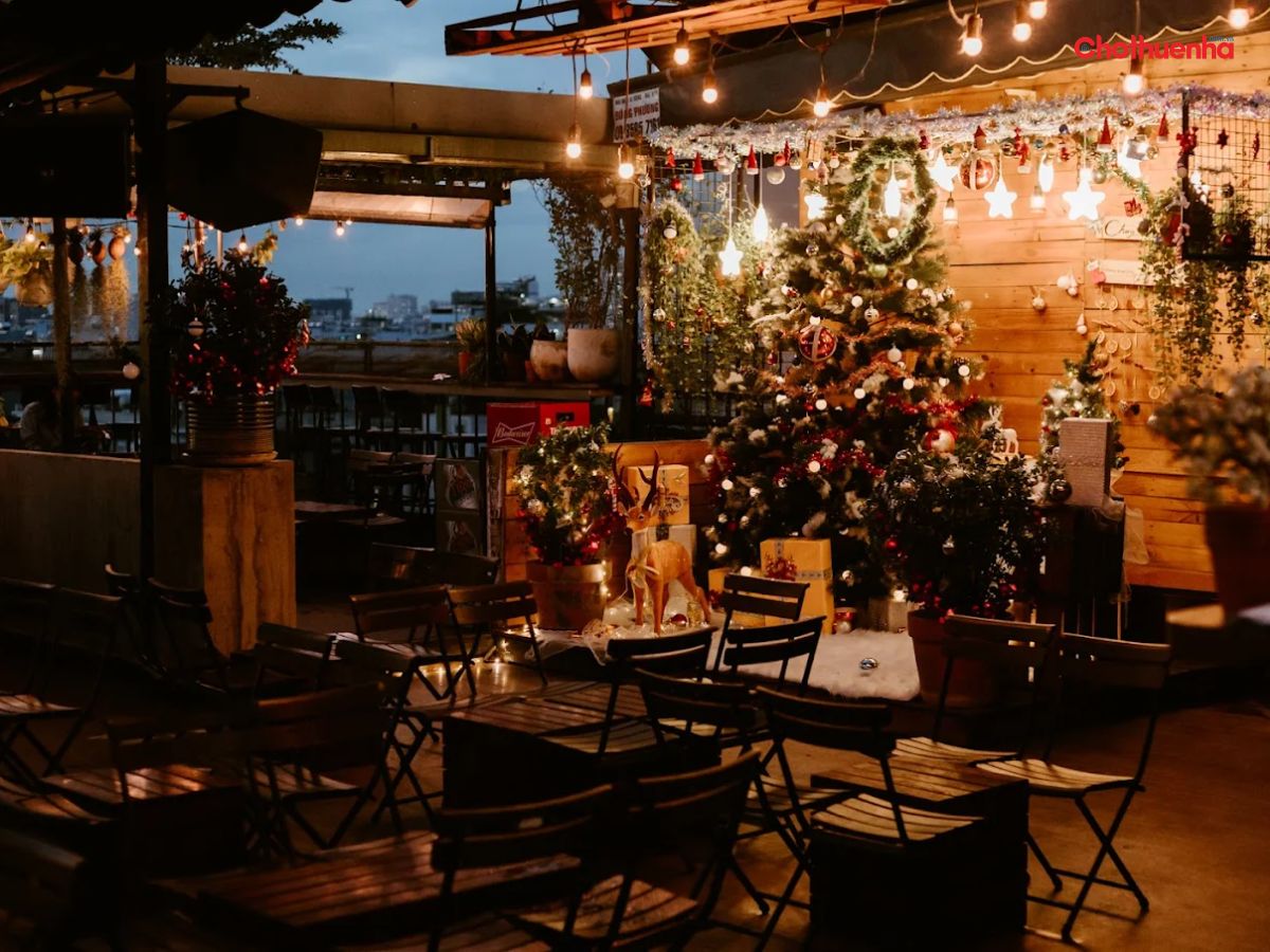 Chạng Vạng Rooftop